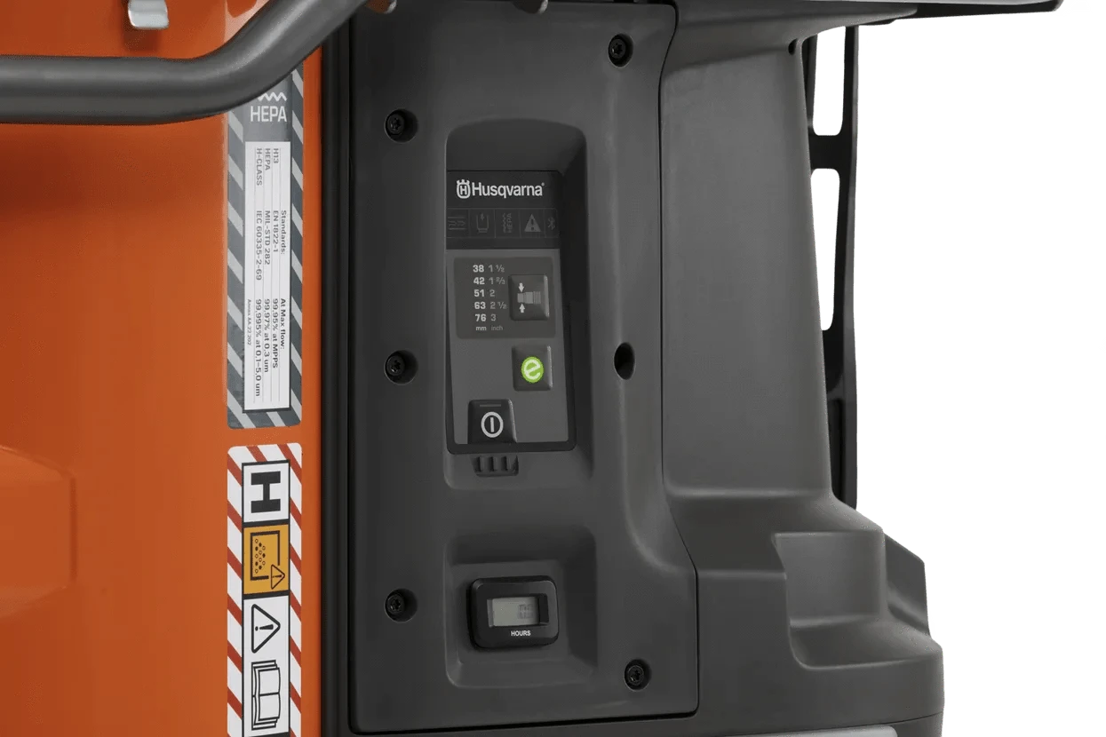 DE130 Husqvarna 120/230 V Hepa Dust Extractor Vacuum