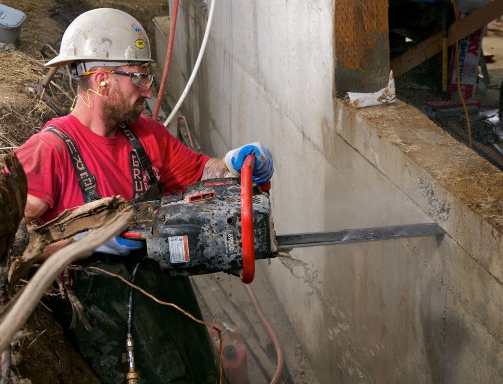 ICS 695F4 Powerhead Gas Concrete Chainsaw