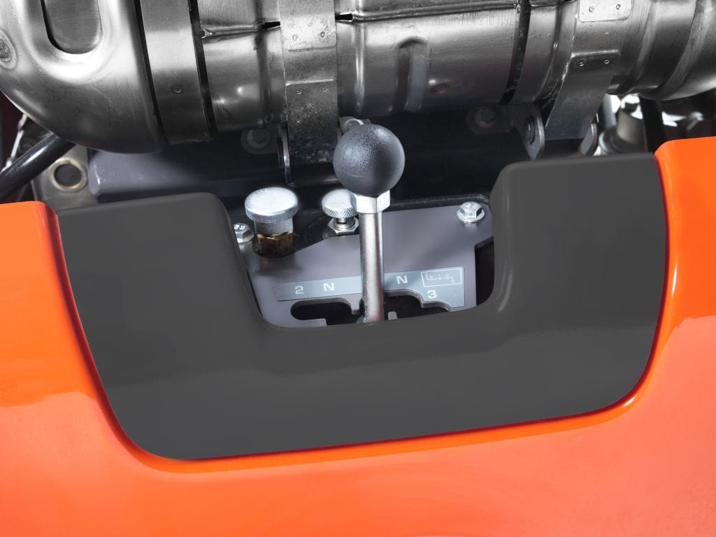 FS7000DL Husqvarna 3-Speed Diesel Concrete Saw - Deep Cutting