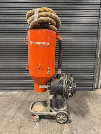 Pre-Owned Airtec SM-320 480V Floor Shaver & Husqvarna DC5500 480V HEPA Dust Extractor Vacuum Package