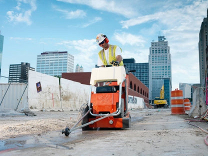 FS413 Husqvarna Push Concrete Gas Saw