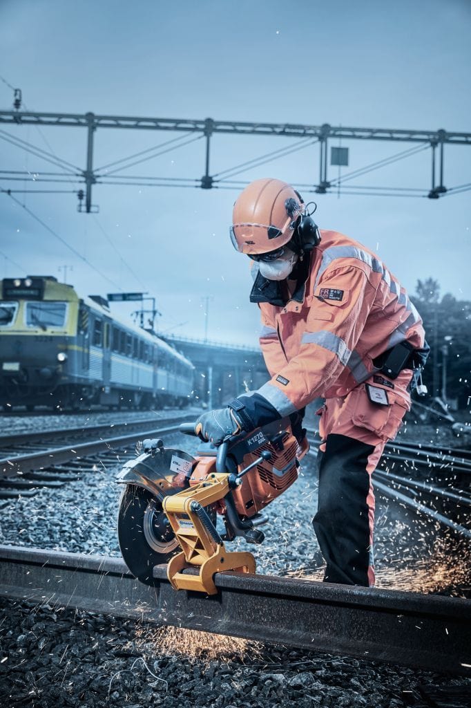 K1270 & RA10 Rail Saw 16" Husqvarna